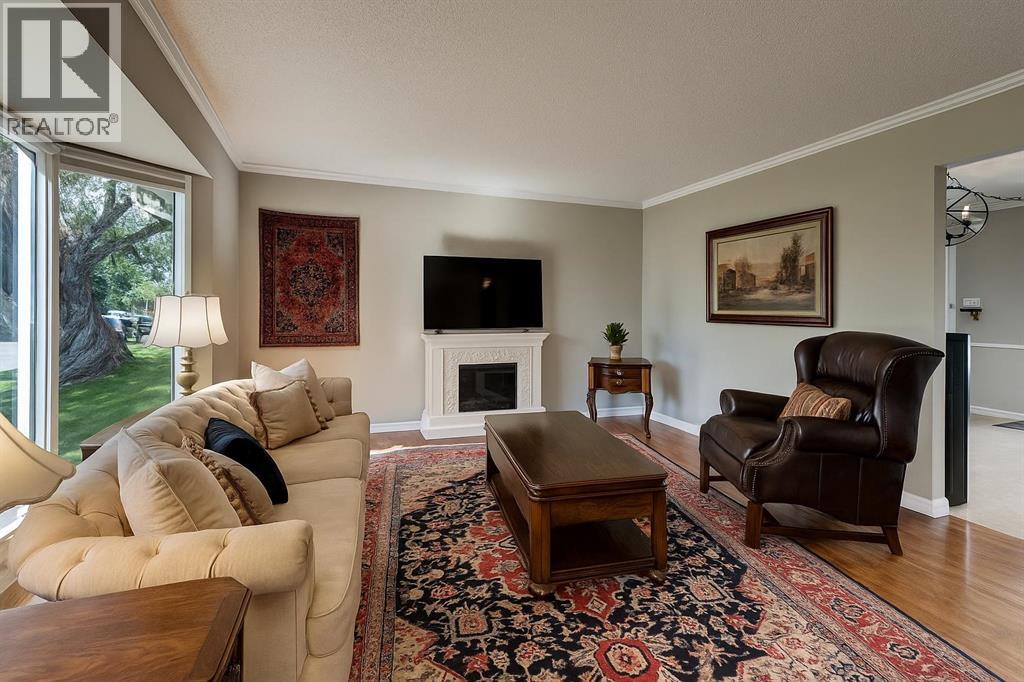 32 Atlanta Crescent SE, Calgary, Alberta