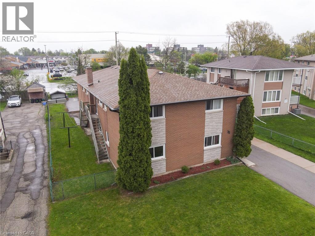 Photo 7 of 39 Secord Avenue, Kitchener ON