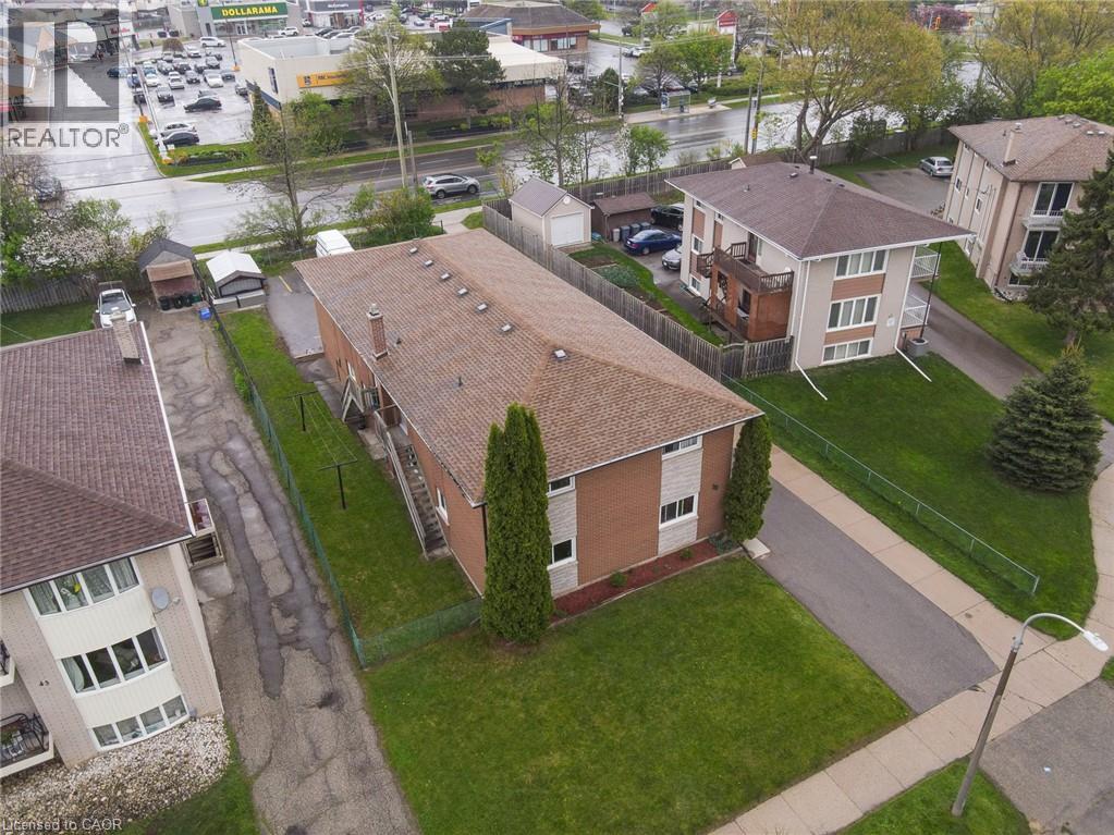 Photo 8 of 39 Secord Avenue, Kitchener ON