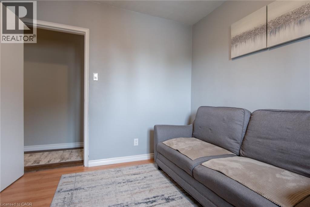 Photo 23 of 39 Secord Avenue, Kitchener ON