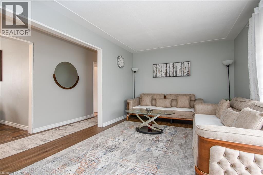 Photo 15 of 39 Secord Avenue, Kitchener ON