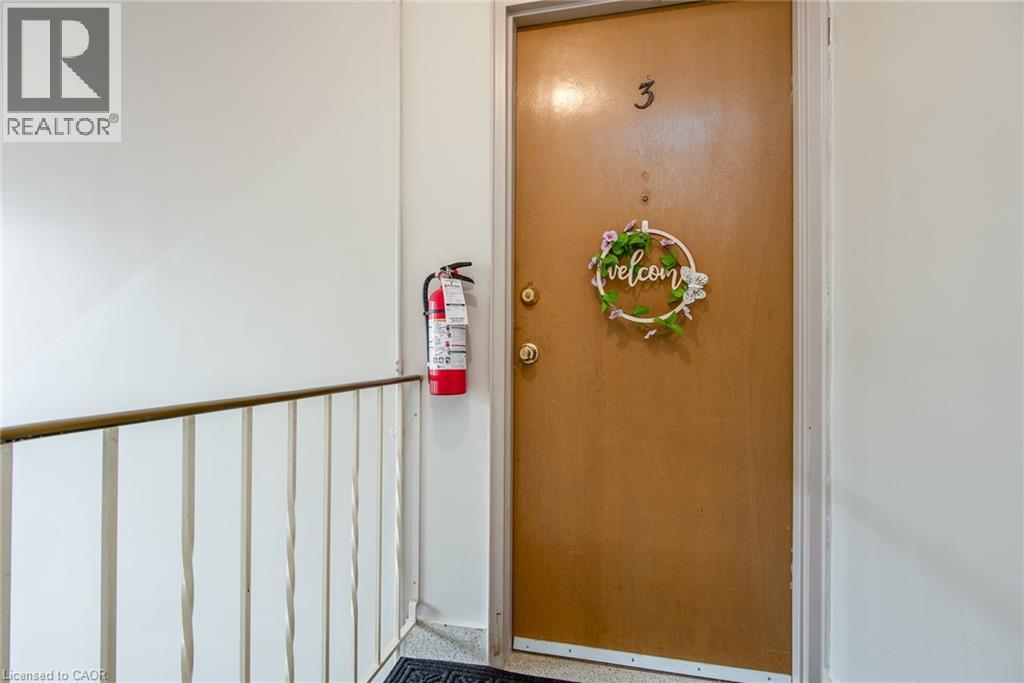 Photo 29 of 39 Secord Avenue, Kitchener ON