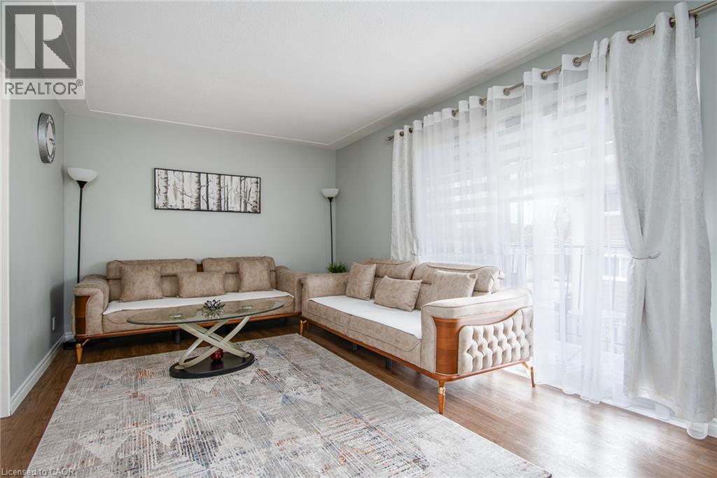 Photo 16 of 39 Secord Avenue, Kitchener ON