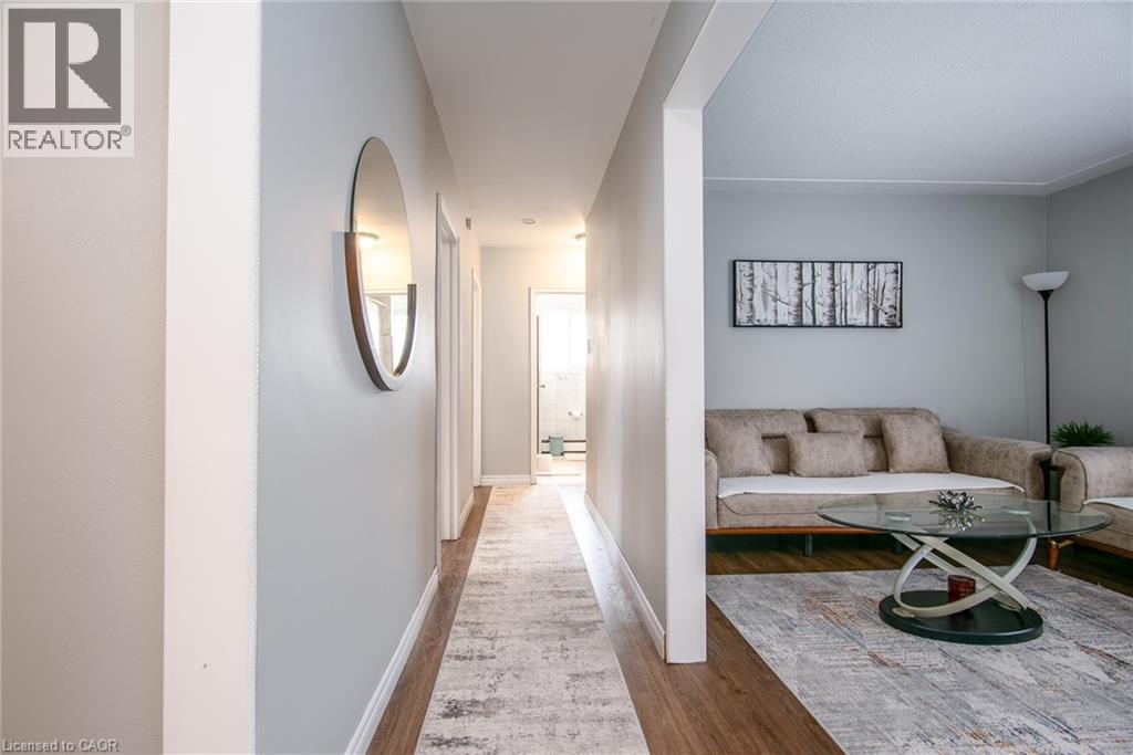 Photo 28 of 39 Secord Avenue, Kitchener ON