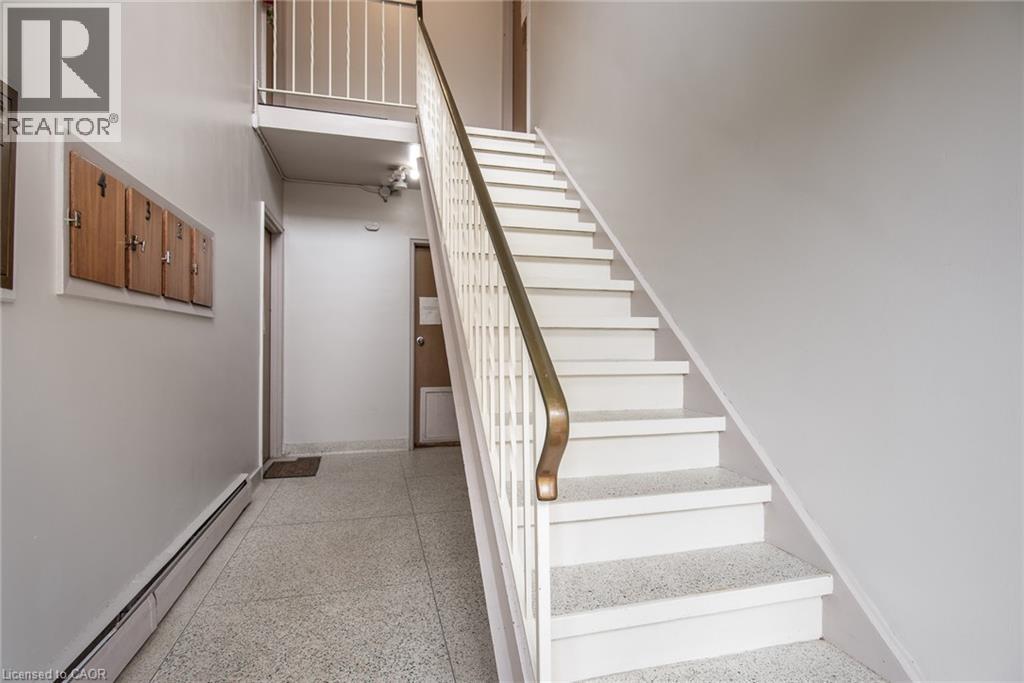 Photo 42 of 39 Secord Avenue, Kitchener ON