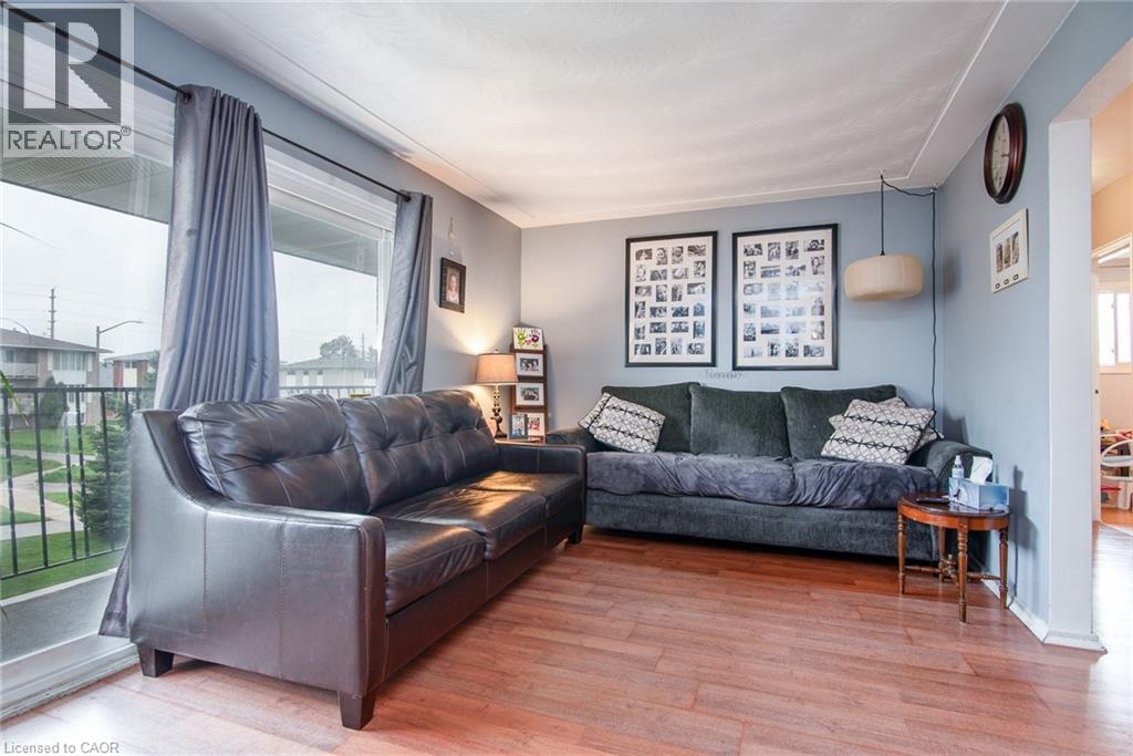 Photo 30 of 39 Secord Avenue, Kitchener ON