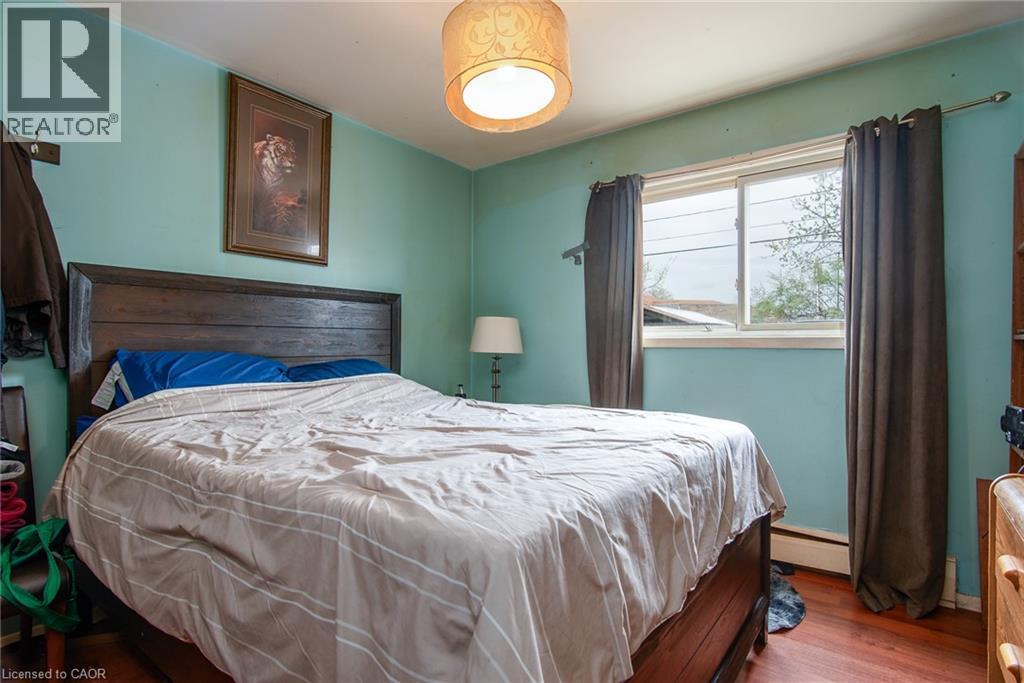 Photo 47 of 39 Secord Avenue, Kitchener ON