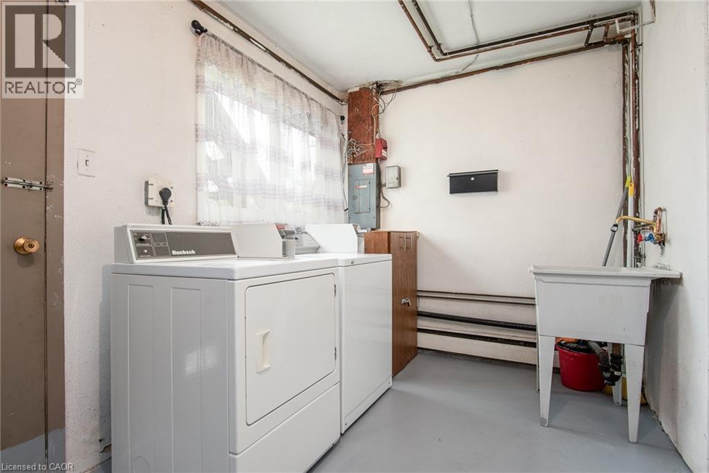 Photo 39 of 39 Secord Avenue, Kitchener ON