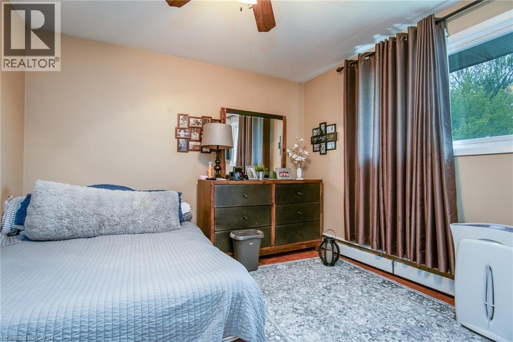 Photo 36 of 39 Secord Avenue, Kitchener ON