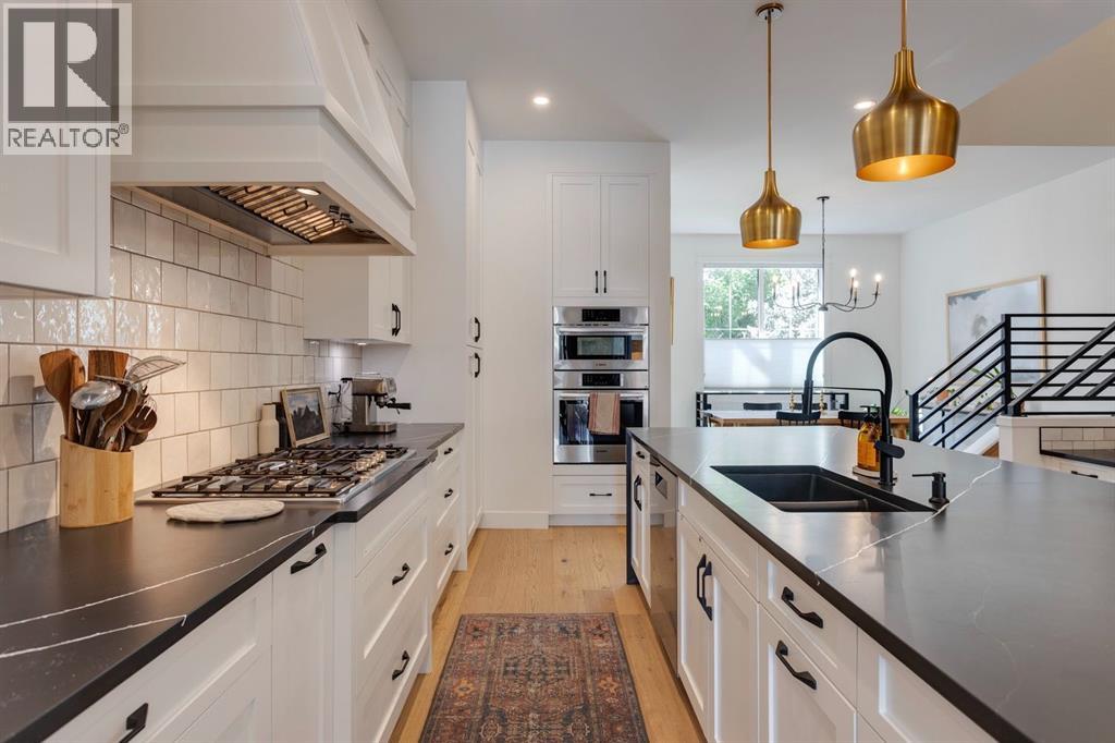 Single Family House for Sale in   Street NW Parkdale Calgary 