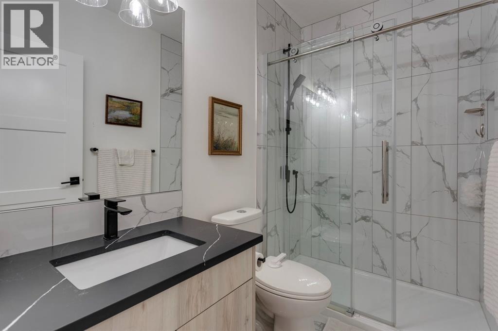 Single Family House for Sale in   Street NW Parkdale Calgary 