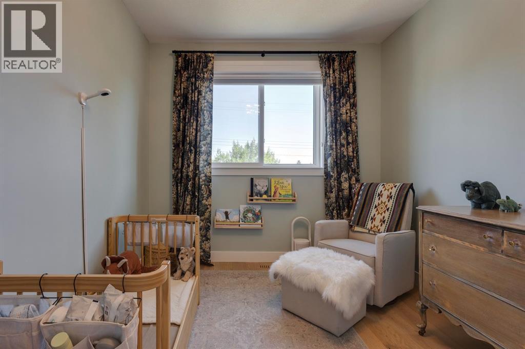 Single Family House for Sale in   Street NW Parkdale Calgary 