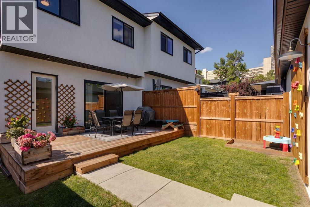 Single Family House for Sale in   Street NW Parkdale Calgary 