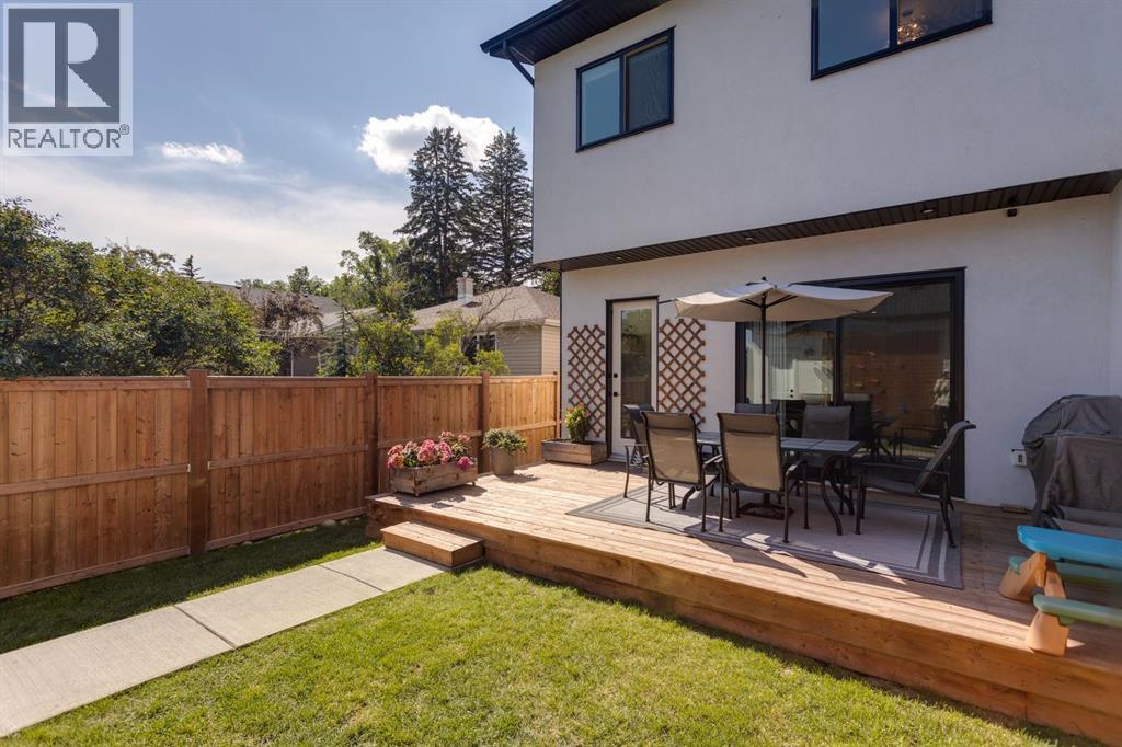 Single Family House for Sale in   Street NW Parkdale Calgary 
