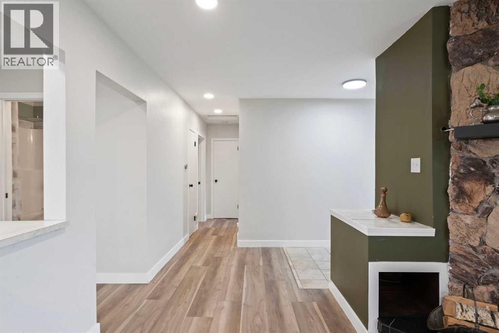Photo 14 of 9940 Wilde Road Se, Calgary AB