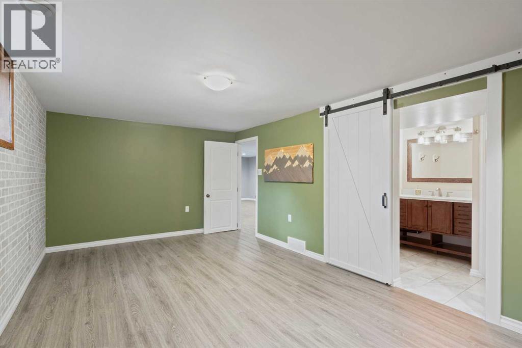 Photo 34 of 9940 Wilde Road Se, Calgary AB
