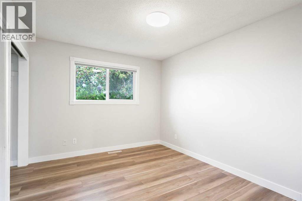 Photo 20 of 9940 Wilde Road Se, Calgary AB