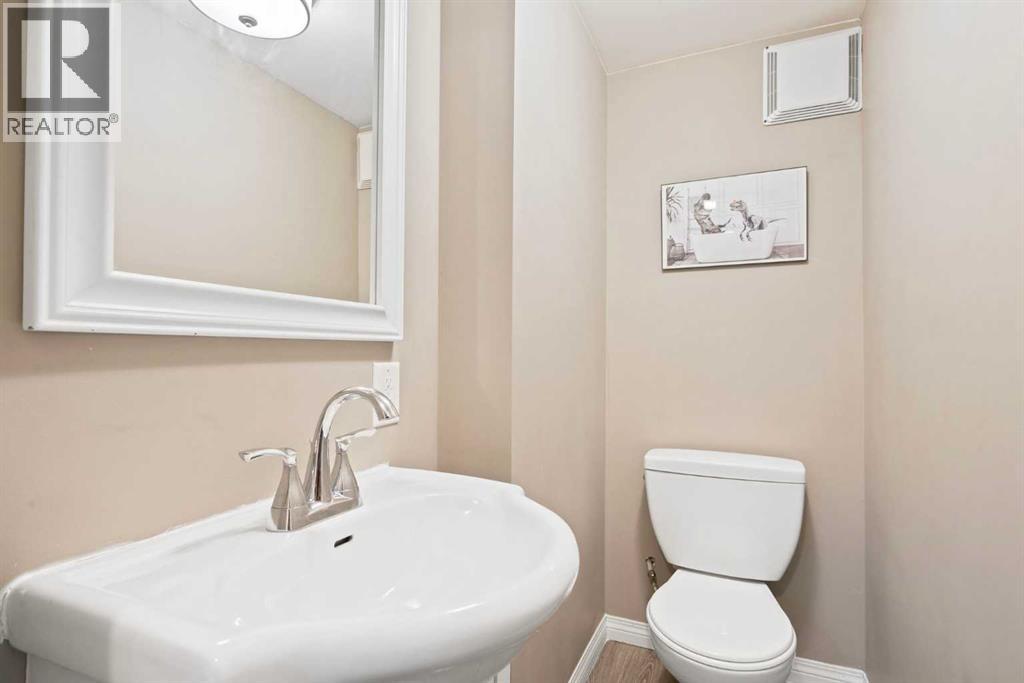 Photo 37 of 9940 Wilde Road Se, Calgary AB