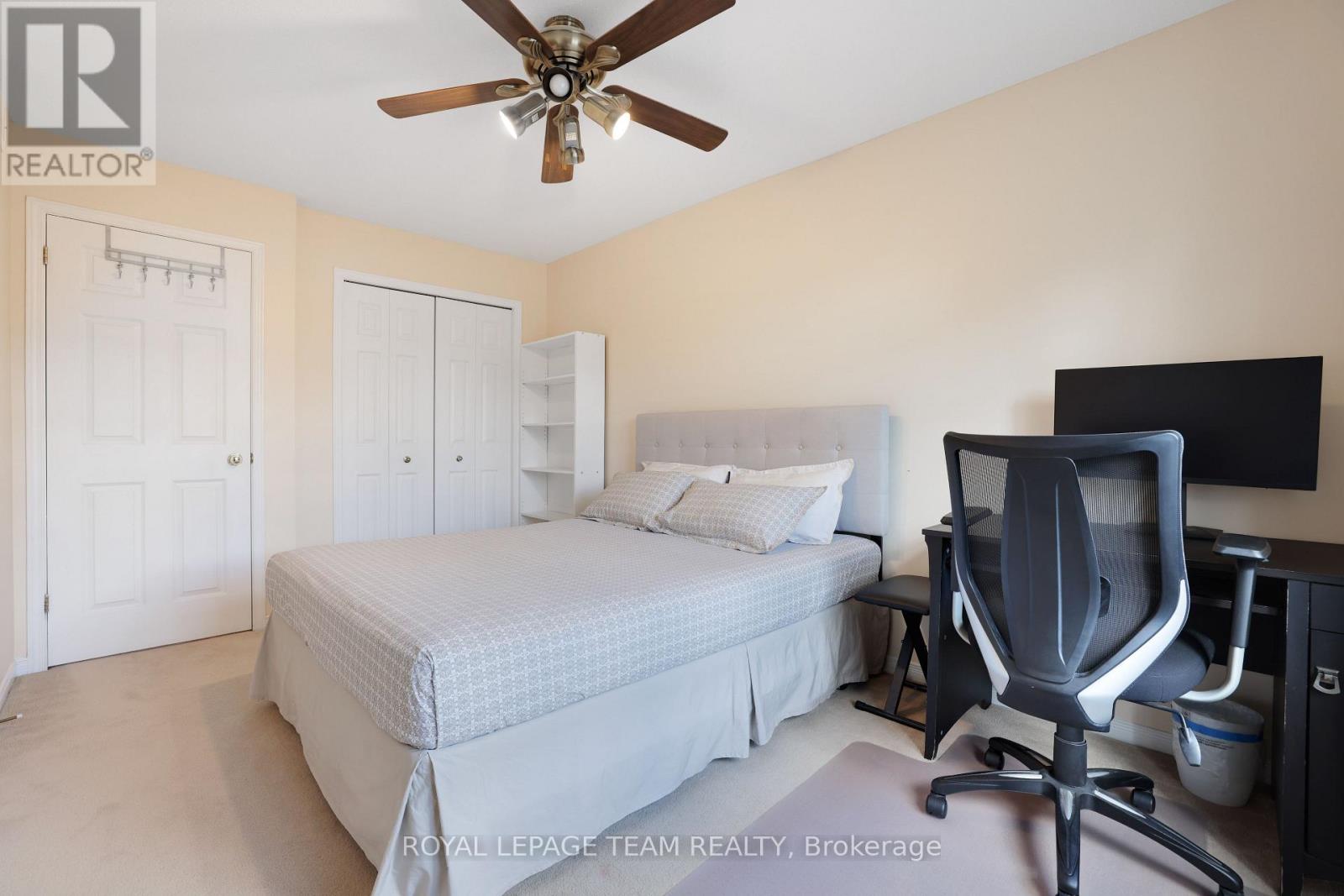 Photo 32 of 144 Deercroft Avenue, Ottawa ON