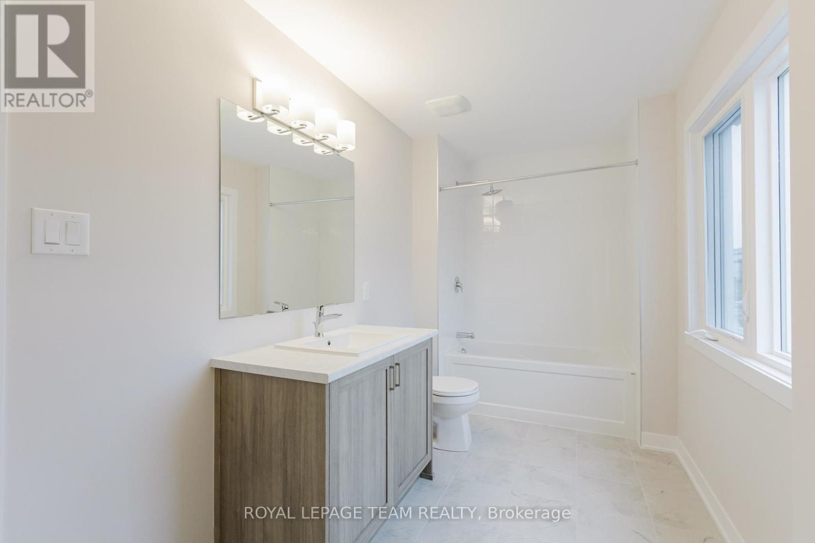 Photo 21 of 610 Expansion Road, Ottawa ON