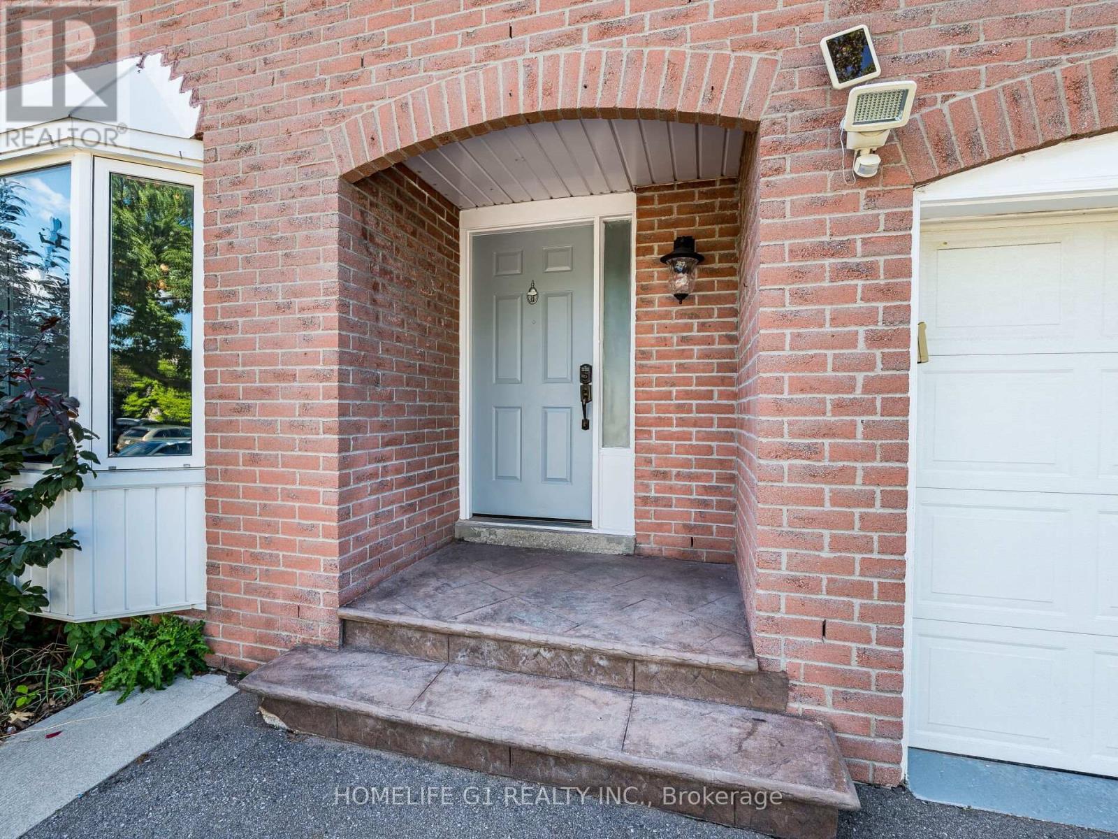 Single Family House for Sale in  NUTTALL STREET Brampton (Westgate) 