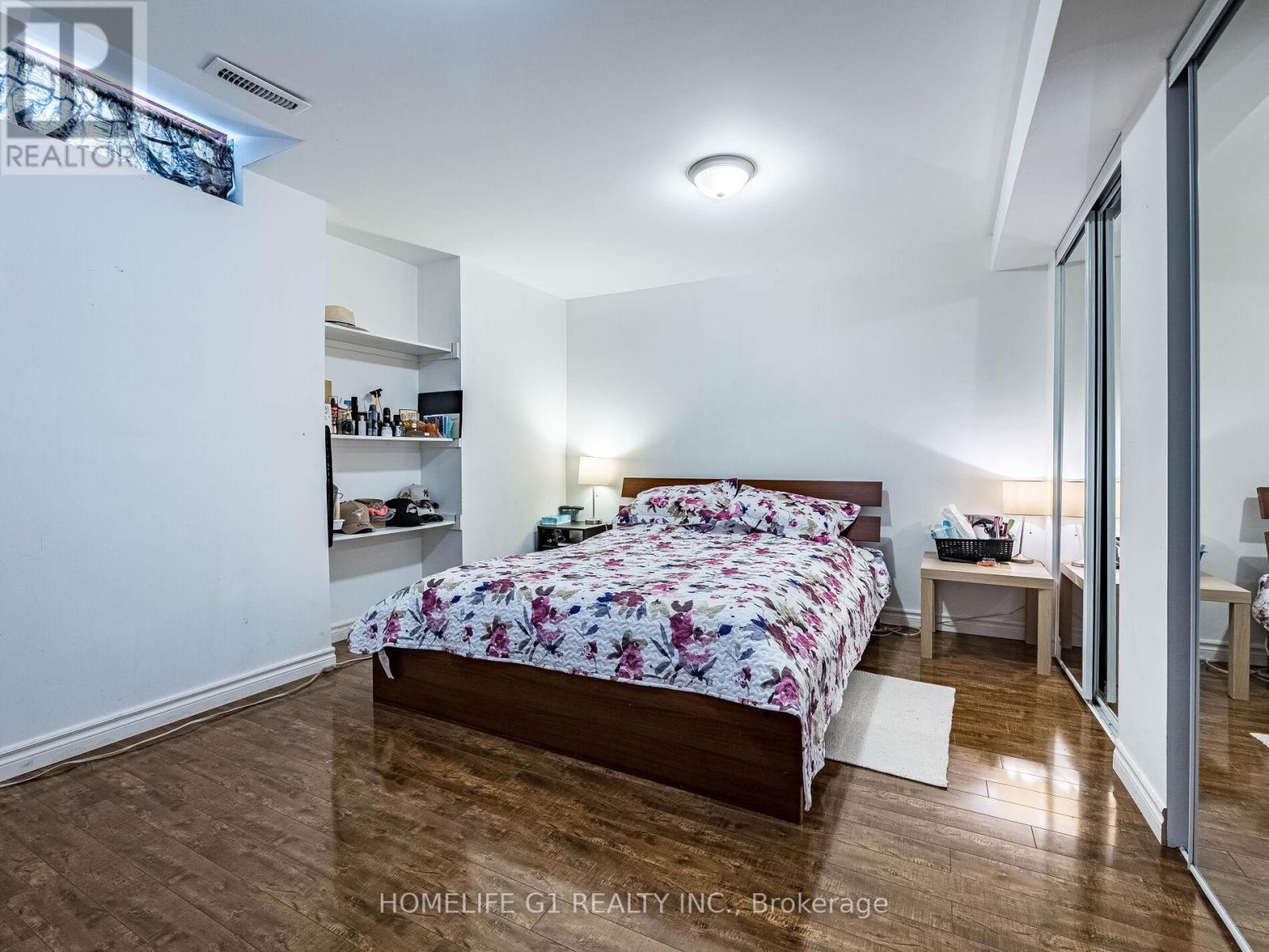 Single Family House for Sale in  NUTTALL STREET Brampton (Westgate) 