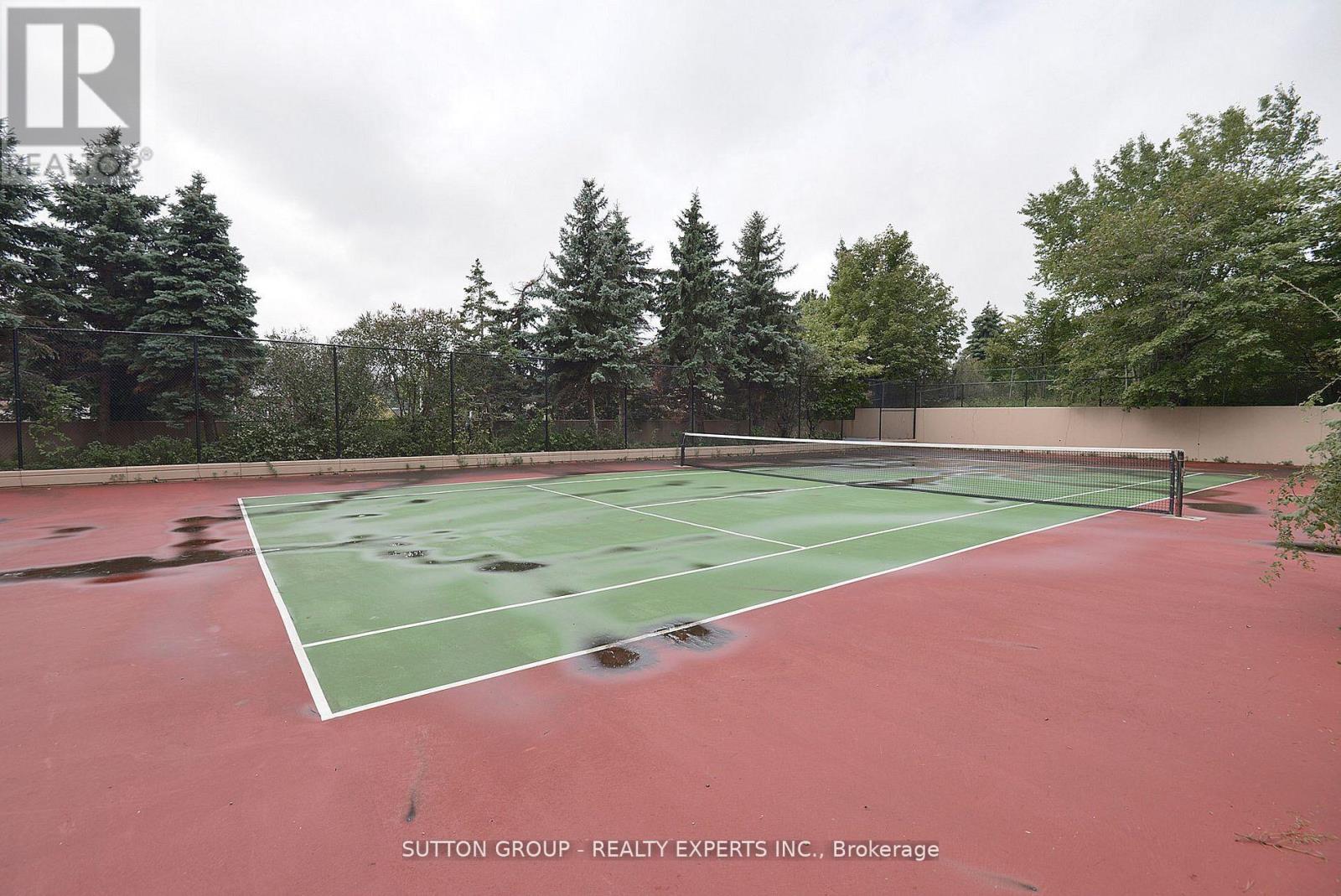 Photo 10 of 615 115 Hillcrest Avenue, Mississauga ON
