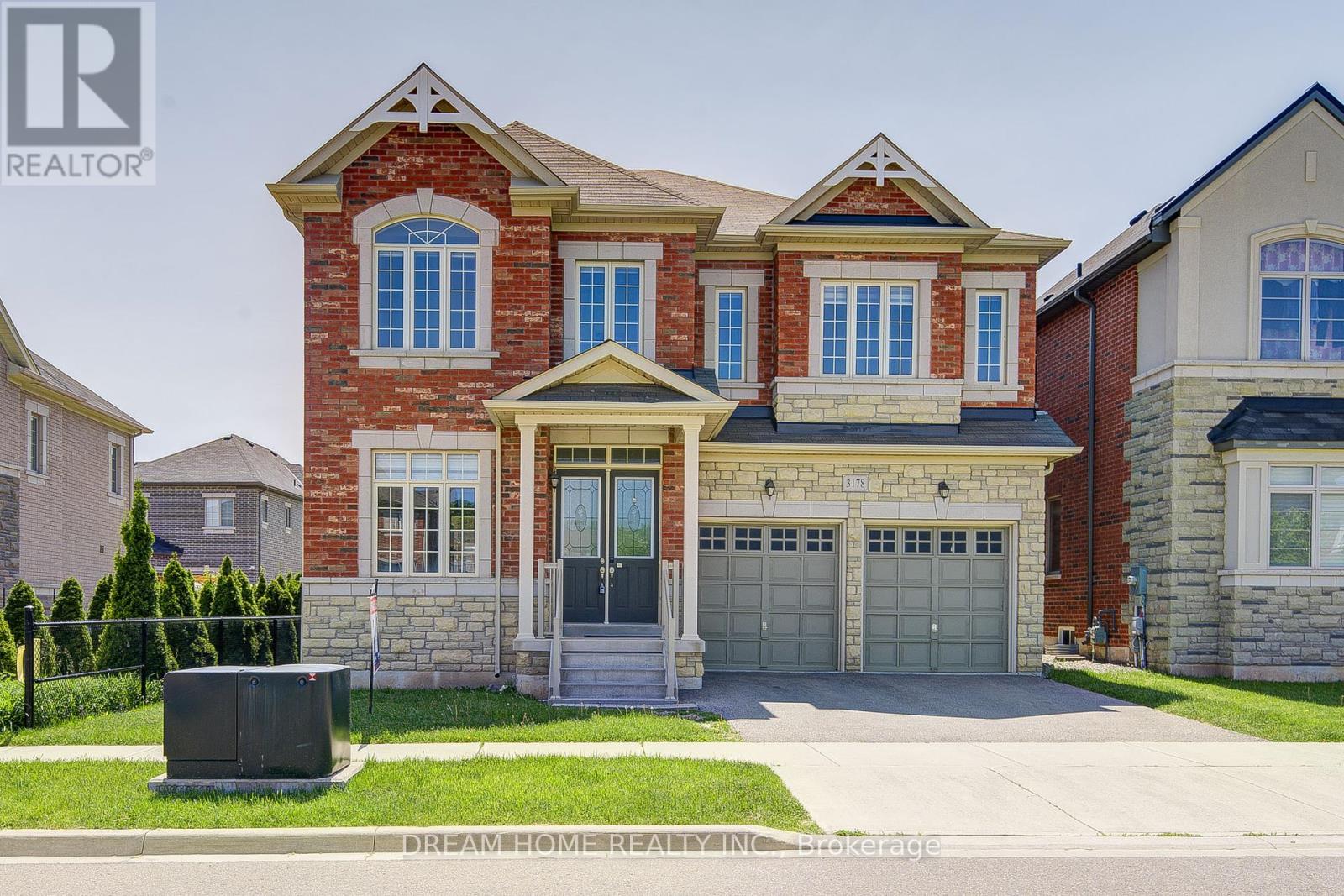 Photo 1 of 3178 Buttonbush Trail, Oakville ON