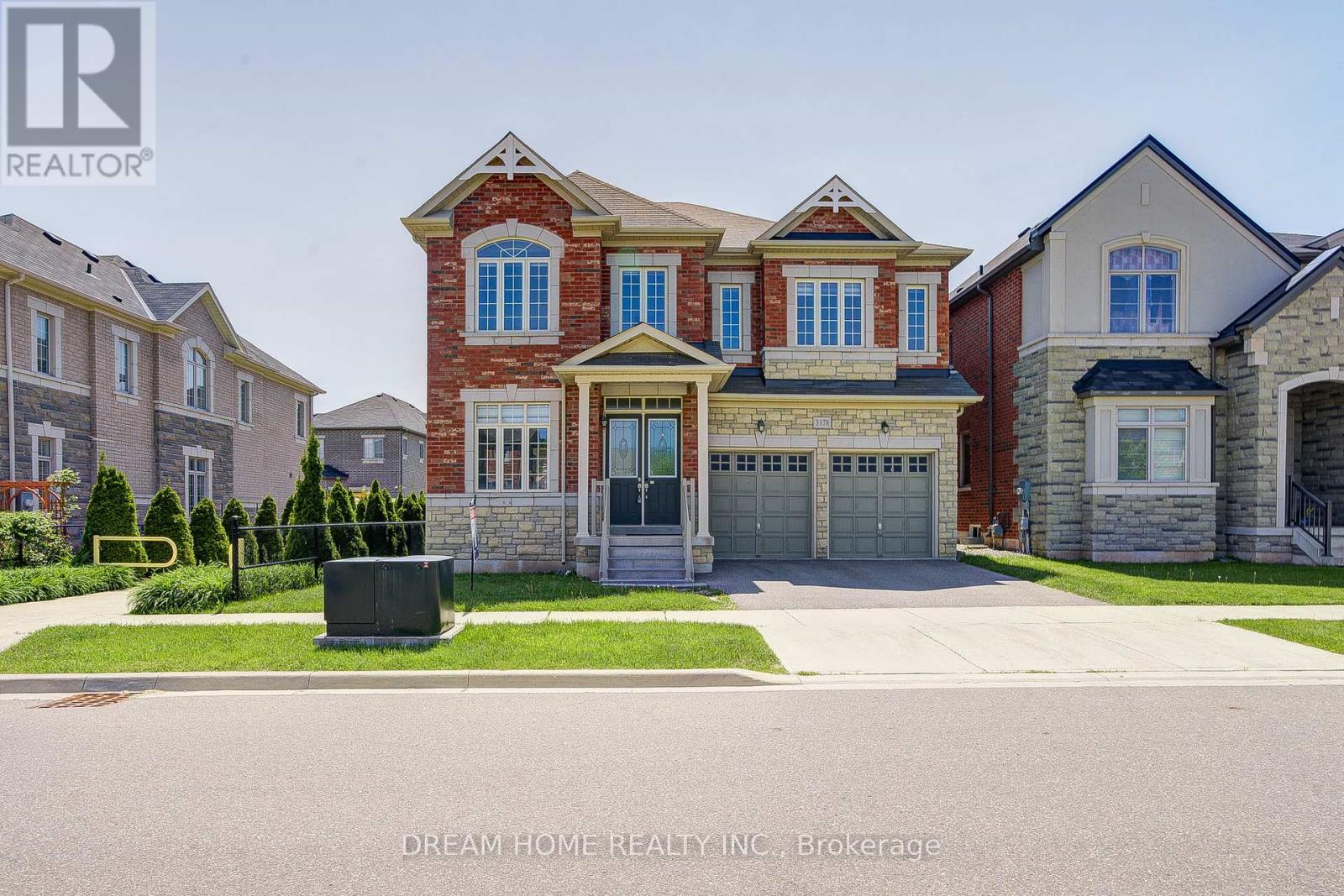 Photo 2 of 3178 Buttonbush Trail, Oakville ON