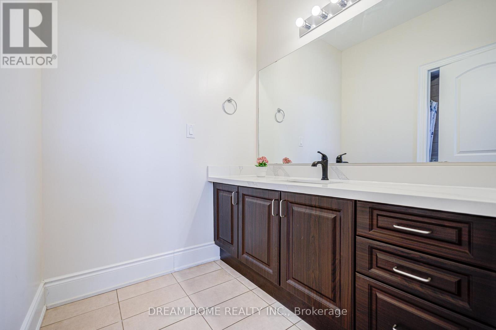 Photo 26 of 3178 Buttonbush Trail, Oakville ON