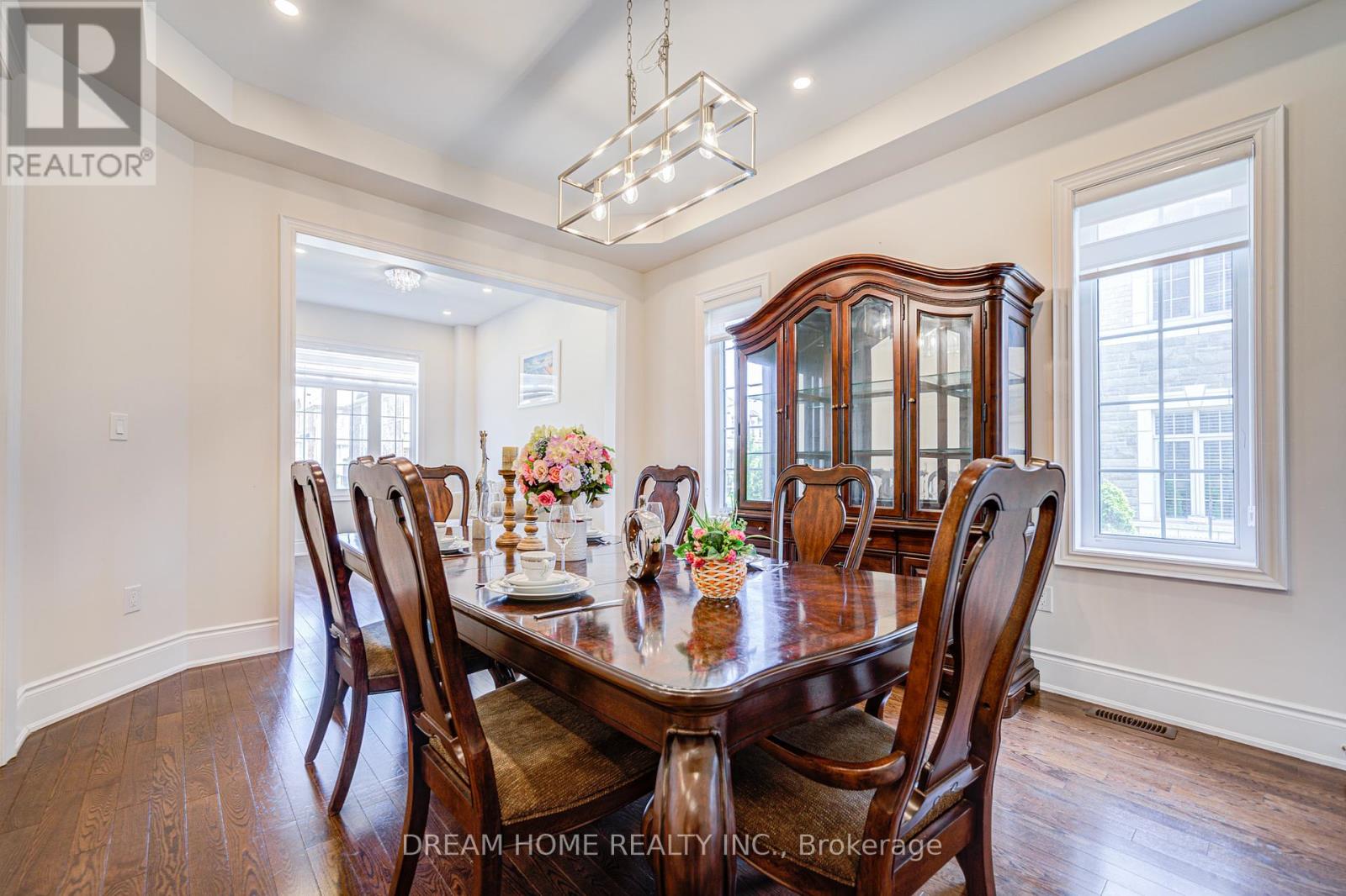 Photo 6 of 3178 Buttonbush Trail, Oakville ON