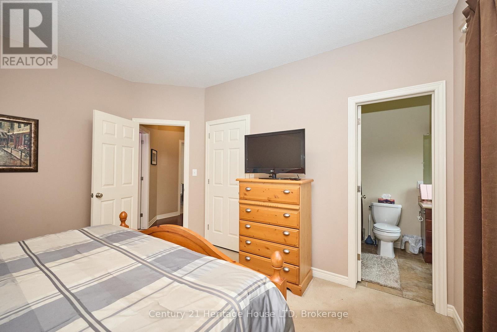 Photo 13 of 3257 Grove Avenue, Fort Erie ON