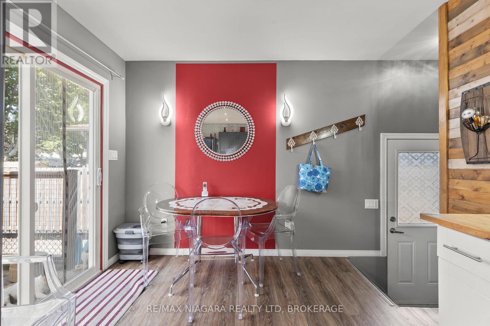 Photo 16 of 236 Cutress Avenue, Welland ON