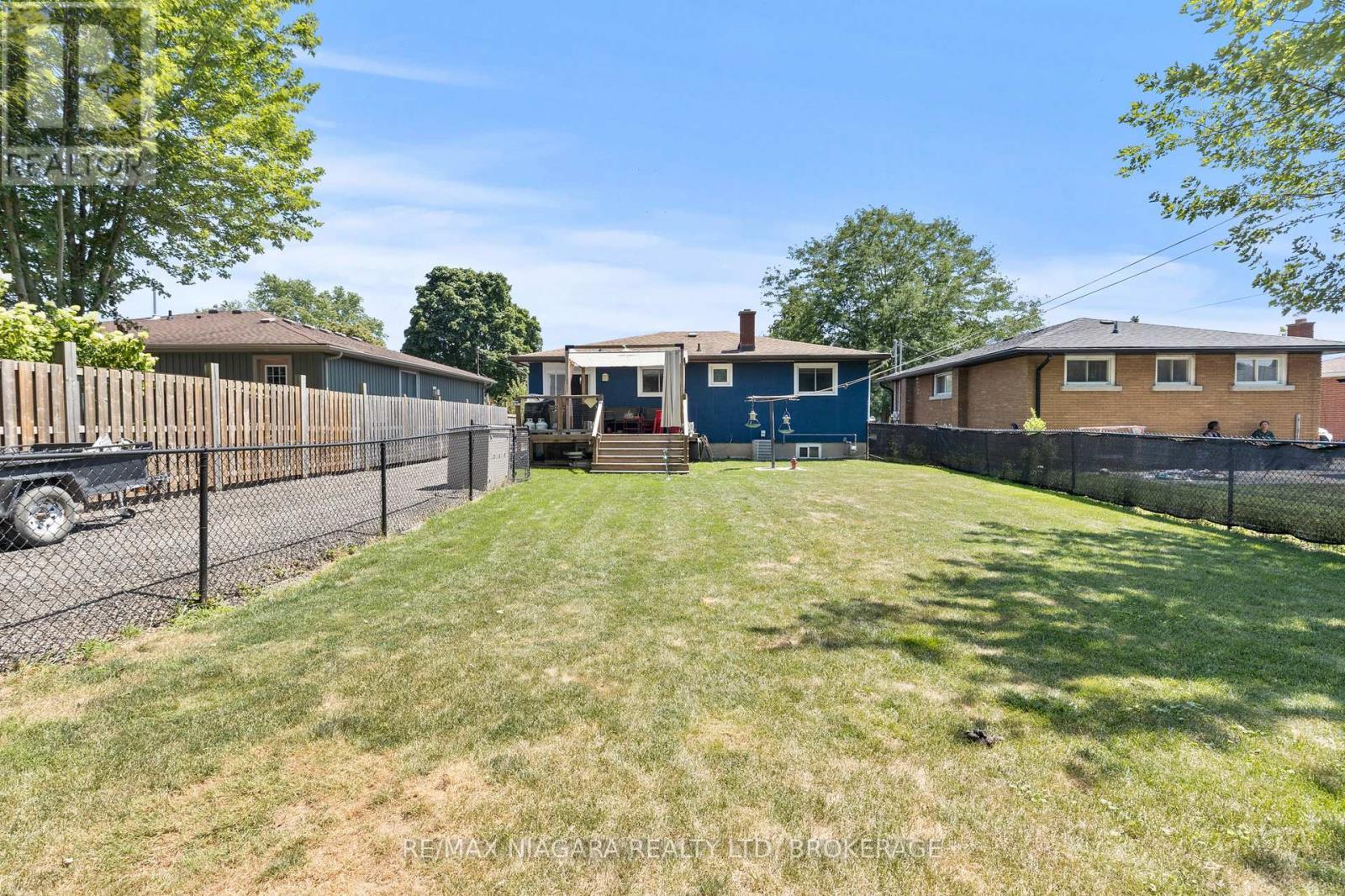 Photo 25 of 236 Cutress Avenue, Welland ON