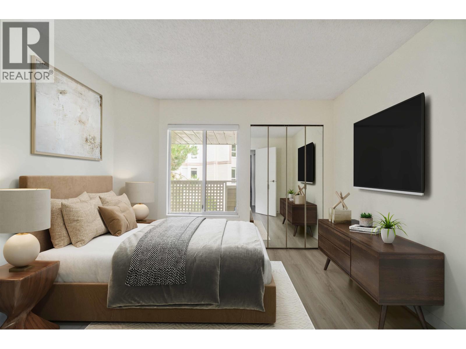 Photo 4 of 218 7591 Moffatt Road, Richmond BC