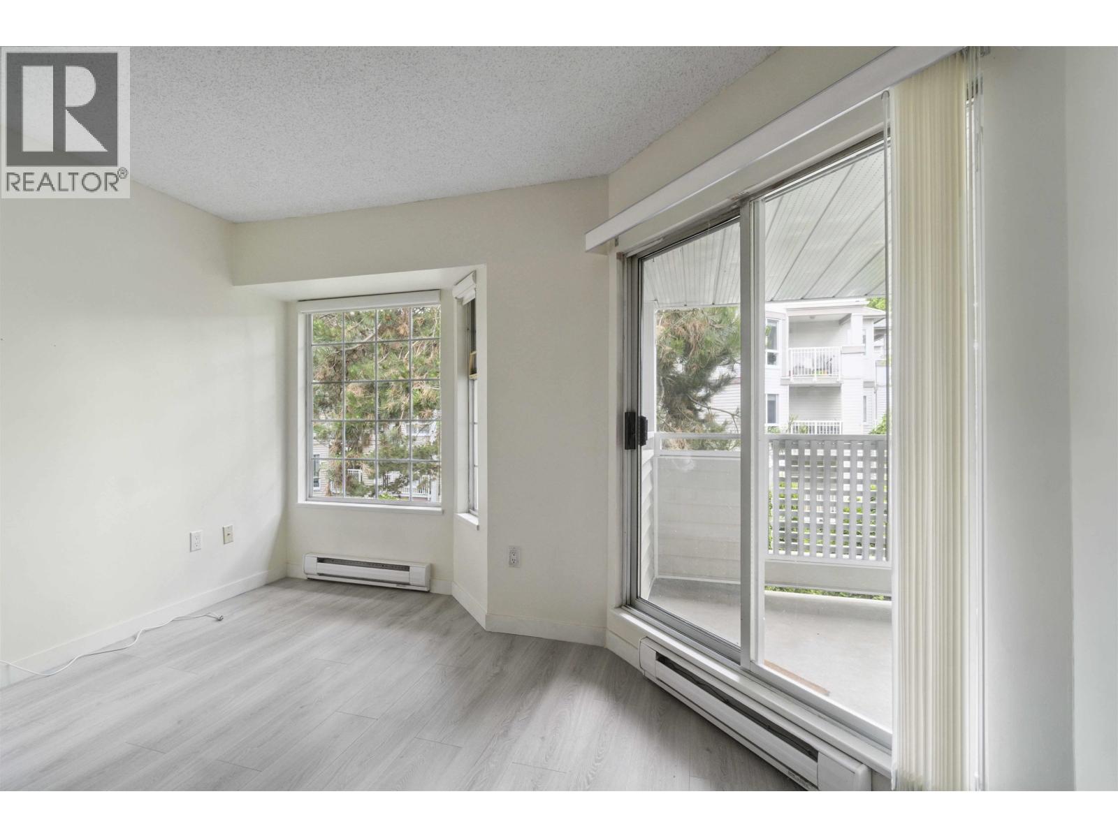 Photo 7 of 218 7591 Moffatt Road, Richmond BC