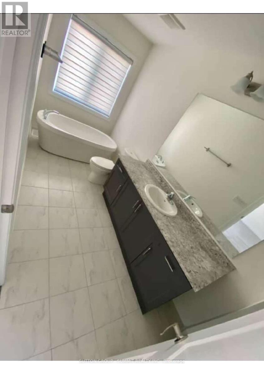 Photo 6 of 75 Grassbourne, Kitchener ON