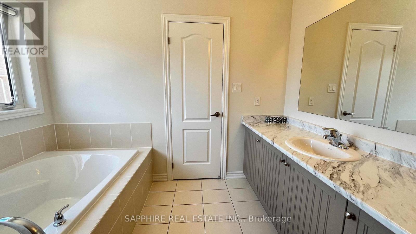 Photo 18 of 120 Baker Street, Thorold ON