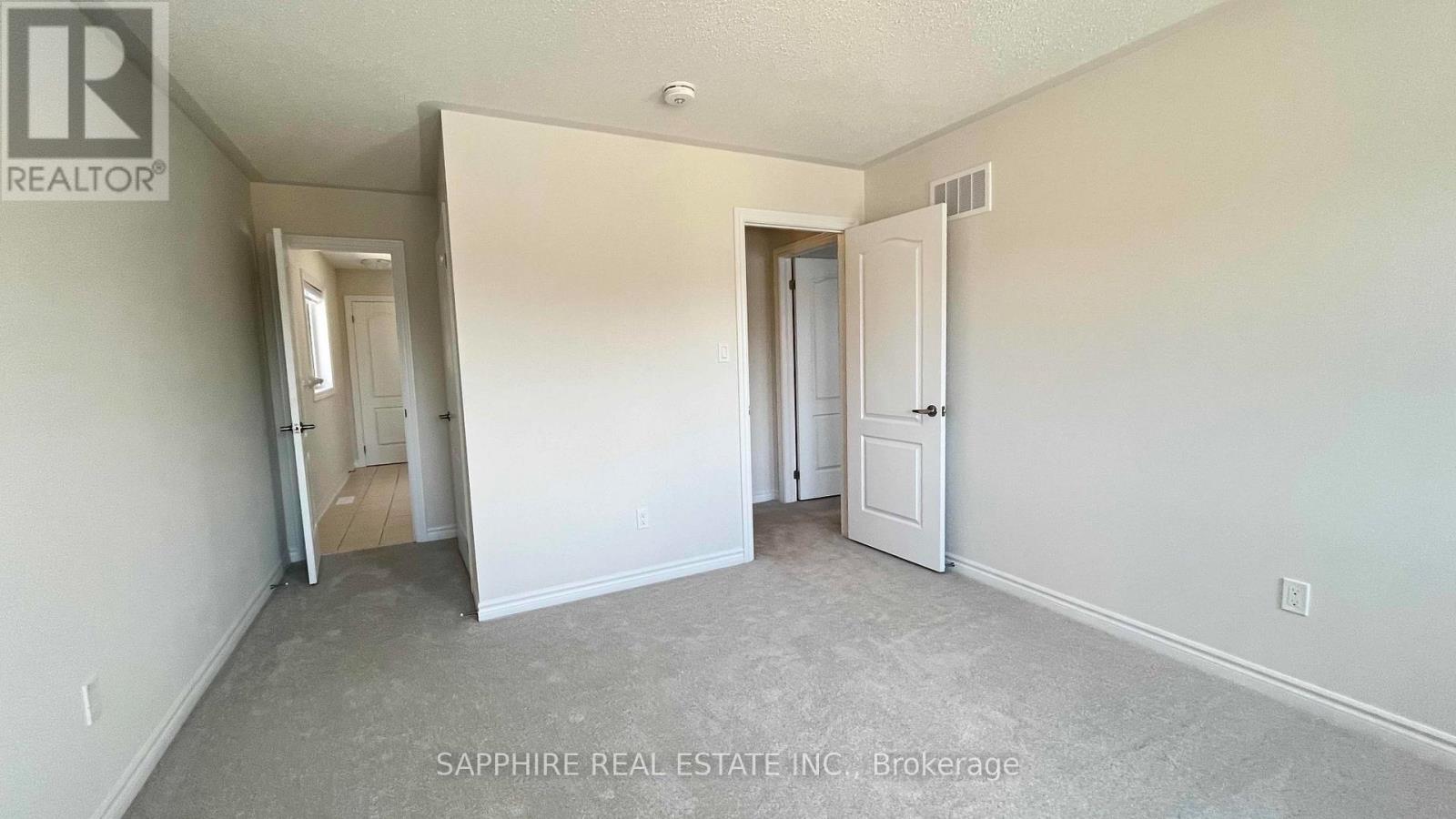 Photo 25 of 120 Baker Street, Thorold ON