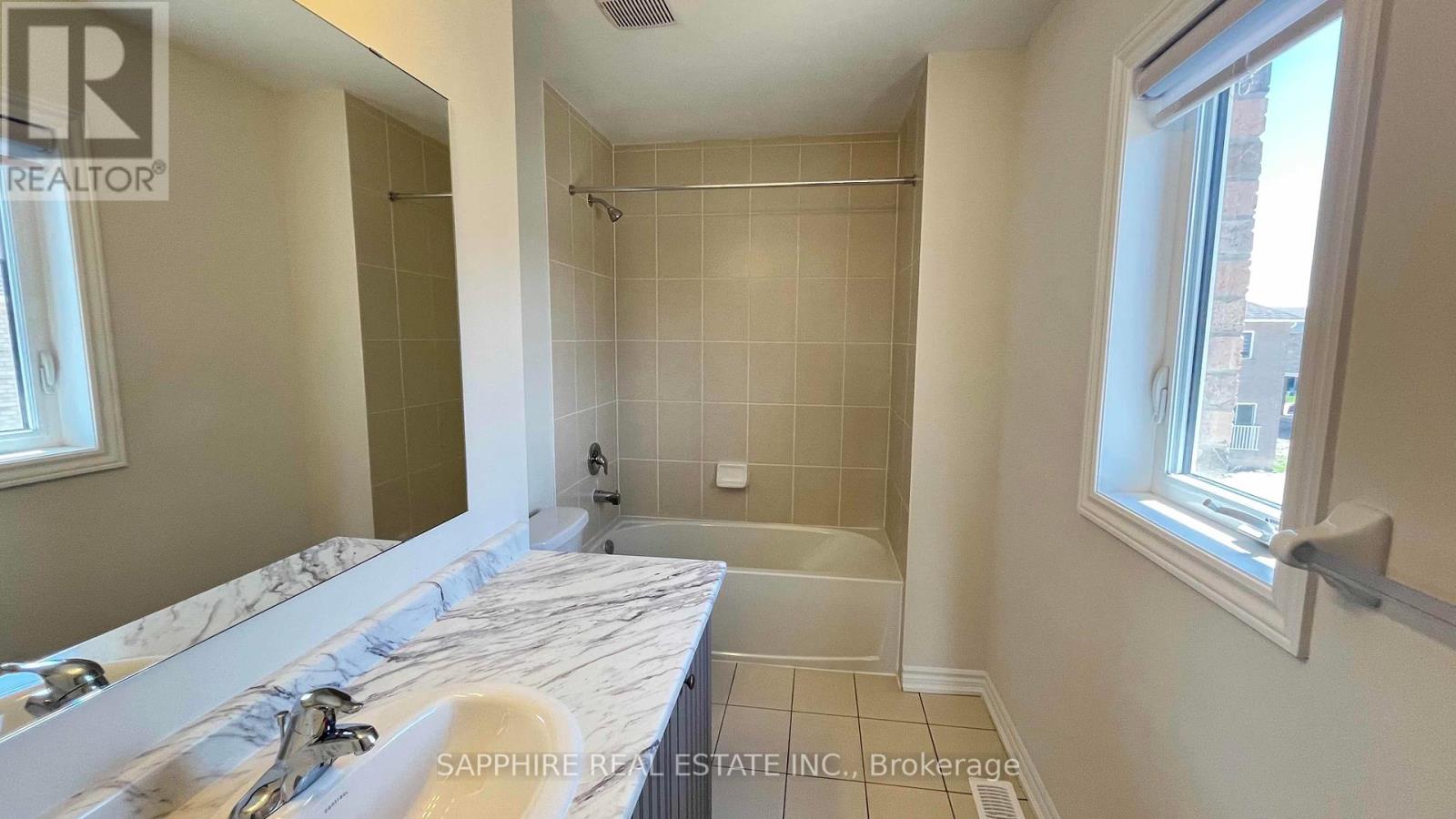 Photo 29 of 120 Baker Street, Thorold ON