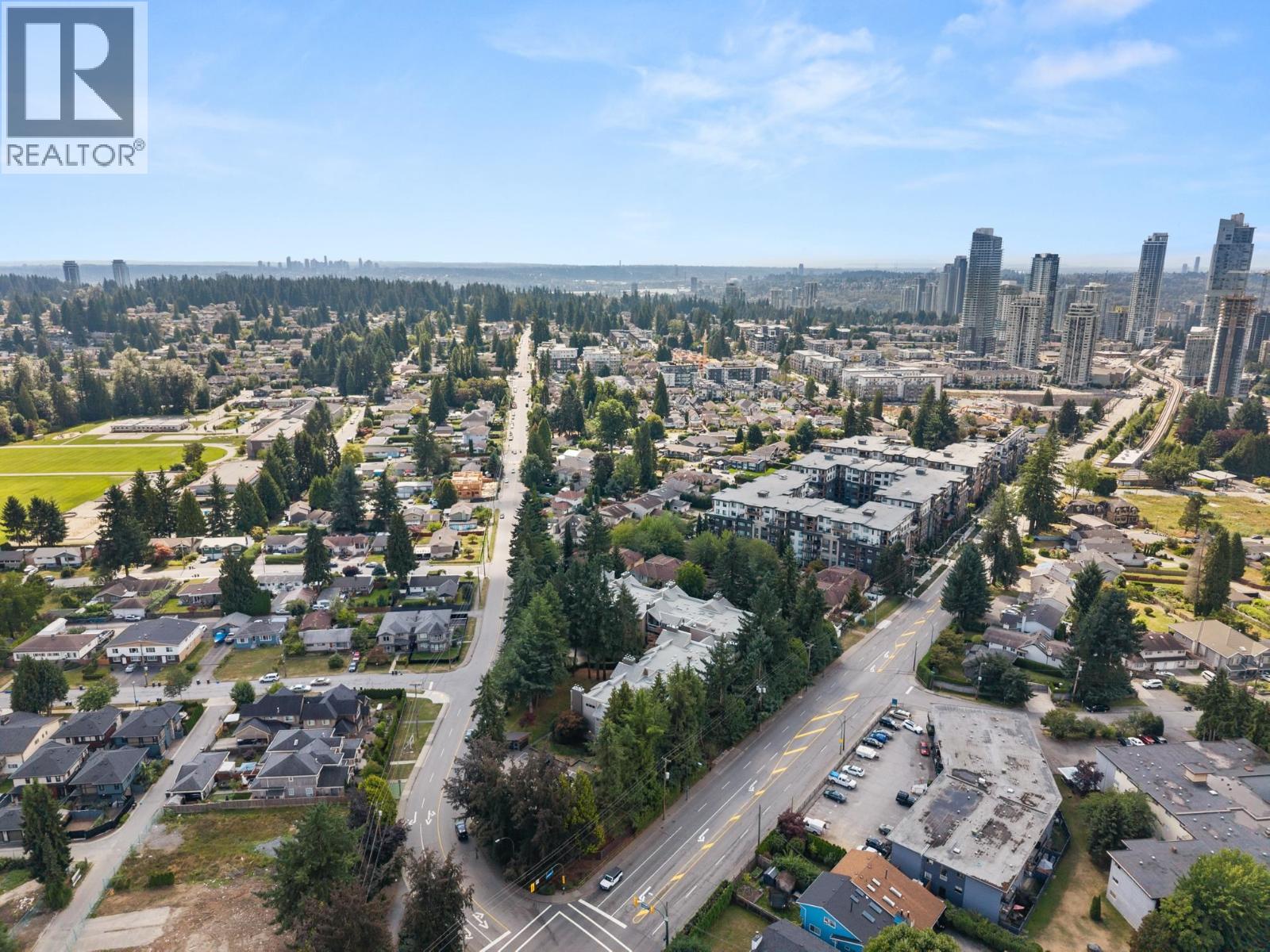 Photo 33 of 103 932 Robinson Street, Coquitlam BC