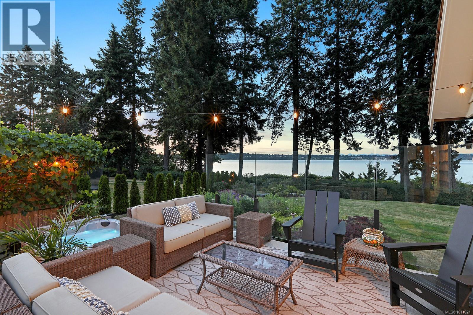Photo 4 of 4026 Haas Rd, Courtenay BC