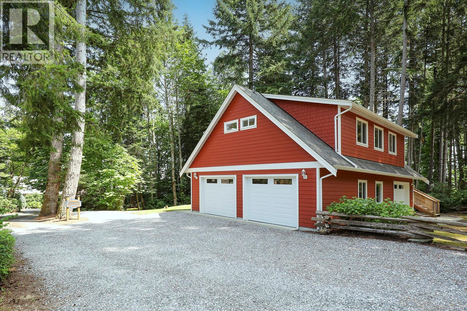 Photo 9 of 4026 Haas Rd, Courtenay BC