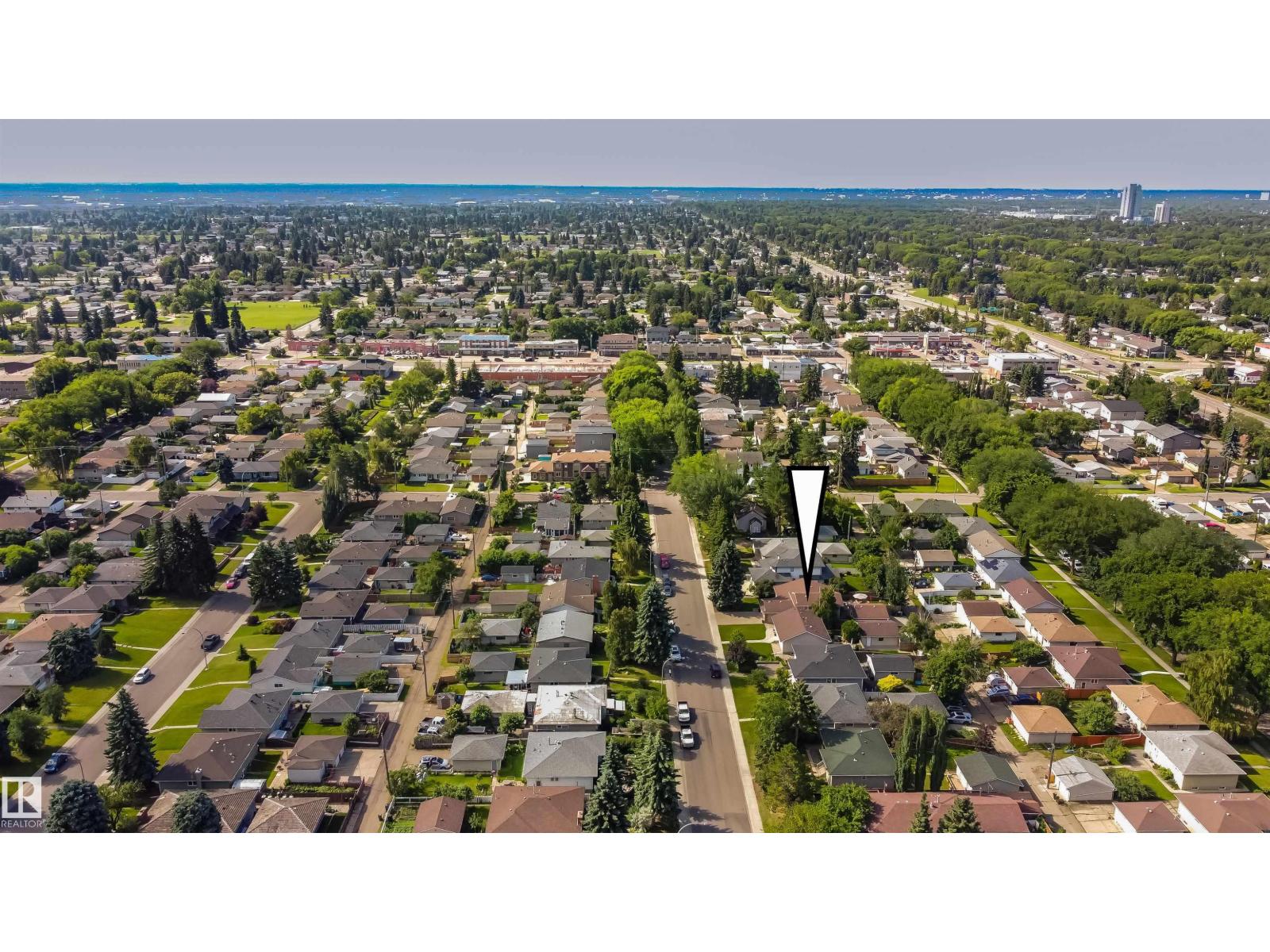 Photo 62 of 10218 73 St Nw, Edmonton AB