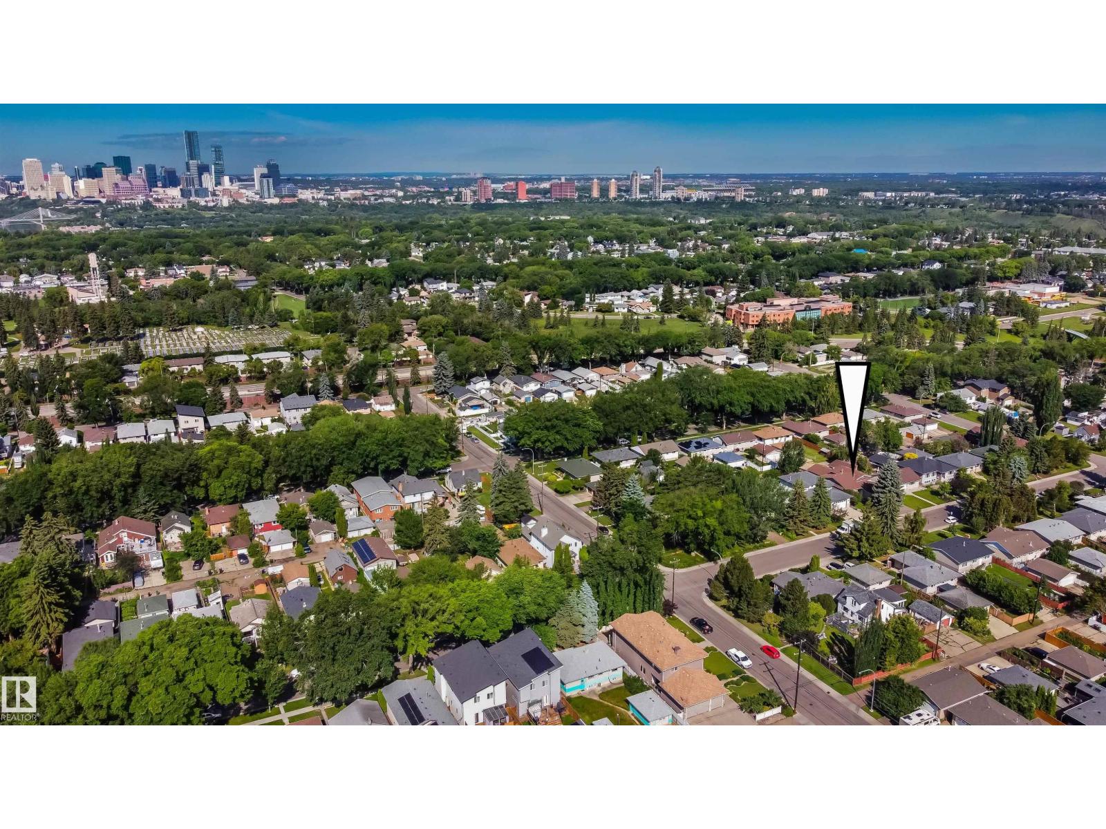Photo 64 of 10218 73 St Nw, Edmonton AB