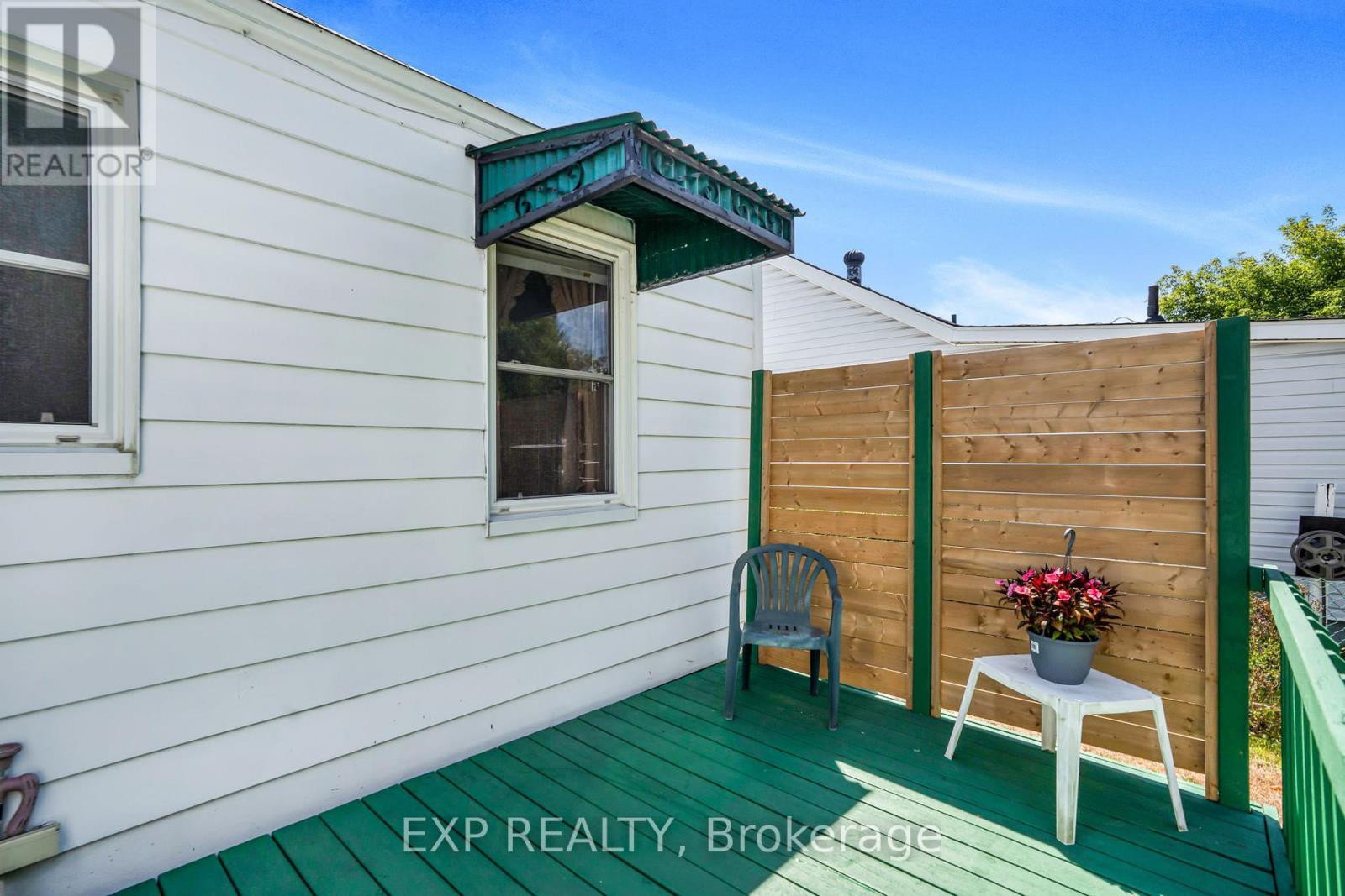 Photo 21 of 35 Twelfth Street E, Cornwall ON