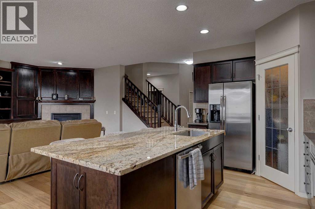 Single Family House for Sale in  Everbrook Way SW Evergreen Calgary 