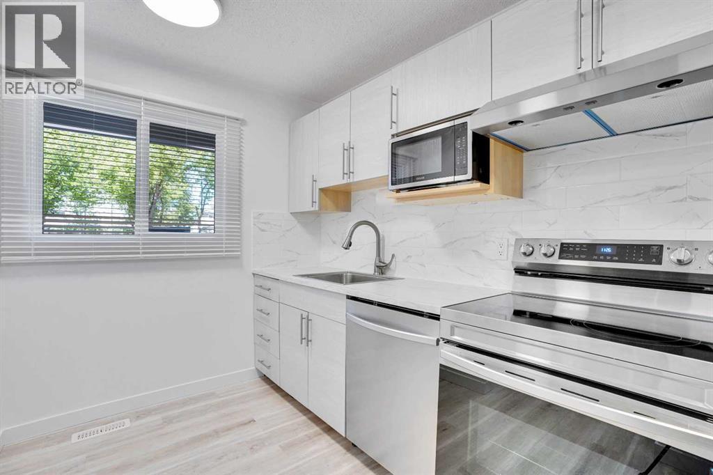 Single Family House for Sale in   Shawnessy Drive SW Shawnessy Calgary 