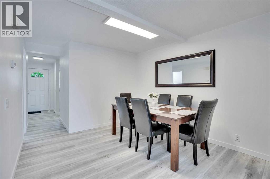 Single Family House for Sale in   Shawnessy Drive SW Shawnessy Calgary 