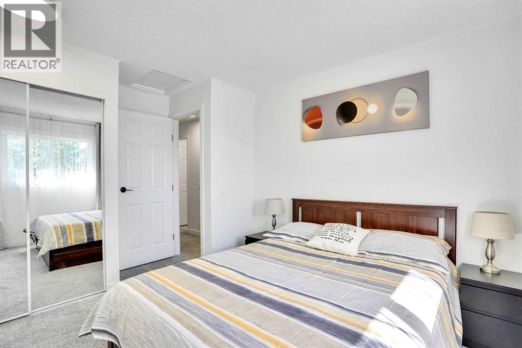 Single Family House for Sale in   Shawnessy Drive SW Shawnessy Calgary 